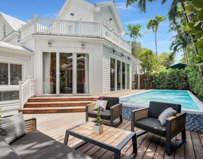 Classic Key West Beauty